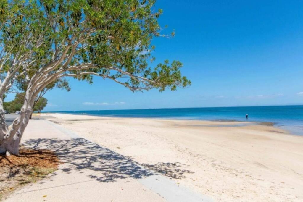 Bongaree Bribie Island Unit With Pool - Amazing Beaches & Lifestyle! المظهر الخارجي الصورة